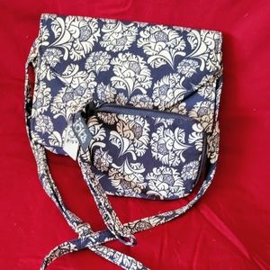 Iota crossbody and coin purse